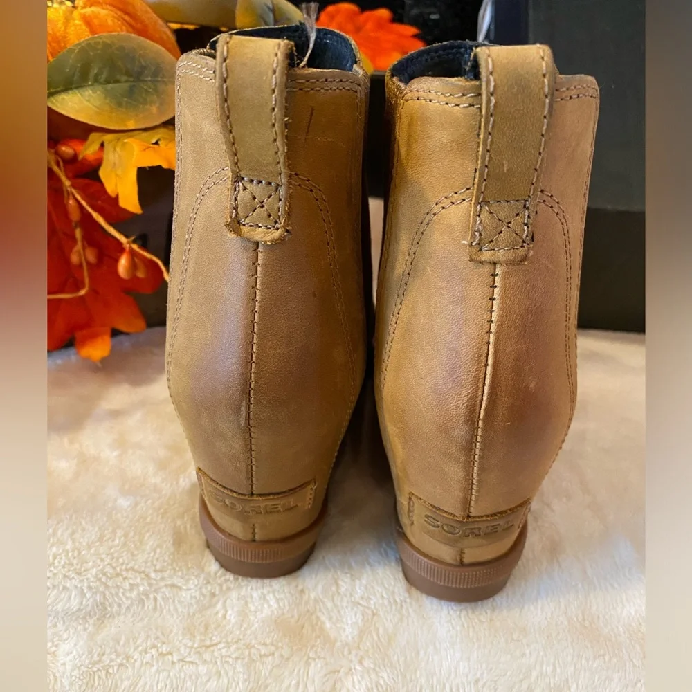 Sorel Joan of Artic Wedge II Chelsea Boots